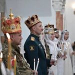 Настоятель собора совершил таинство венчания одновременно для семи пар – участников СВО и их жён
